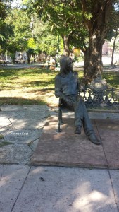 John Lennon. Where are his glasses?